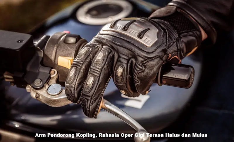 Arm Pendorong Kopling, Rahasia Oper Gigi Terasa Halus dan Mulus